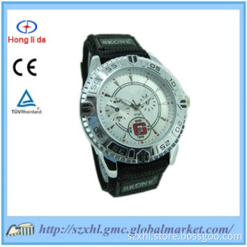 Quartz movement watch of Nylon strap watch men